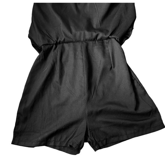 Piao Liang Fu Shi Strapless Romper With Skirt Black Size M Faux Metal Belt - Picture 2 of 8